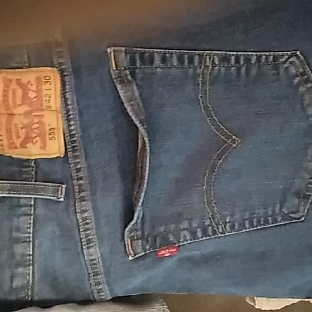 Brand new Levi's 559 jeans